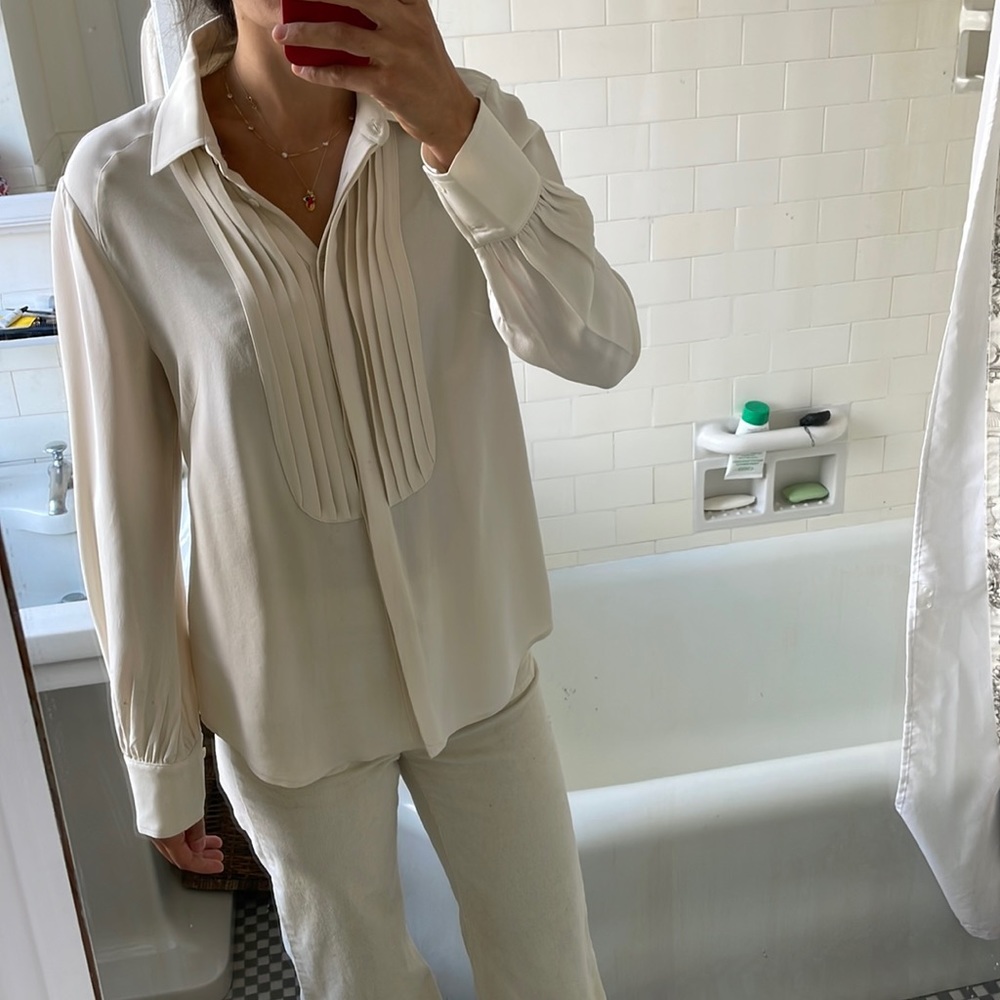 Brooks Brothers cream 100% silk tuxedo blouse. Size 8
